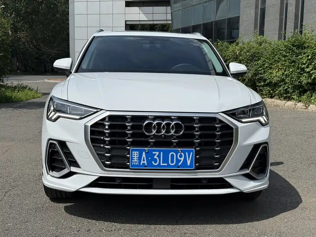 Audi Q3 2022