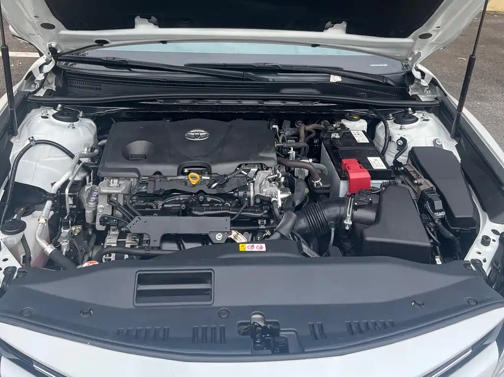 Toyota Camry 2021 — фото 14