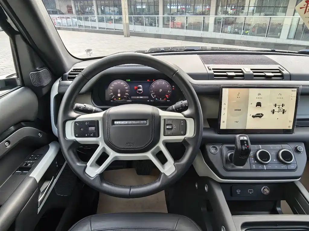 Land Rover Defender 2022 — фото 13