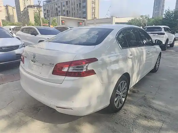 Peugeot 408 2014