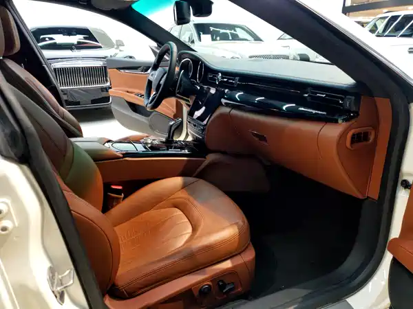 Maserati Quattroporte 2015