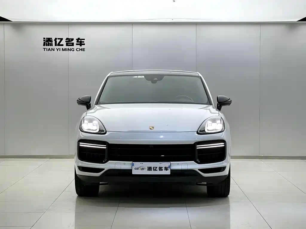 Porsche Cayenne 2021 — фото 2