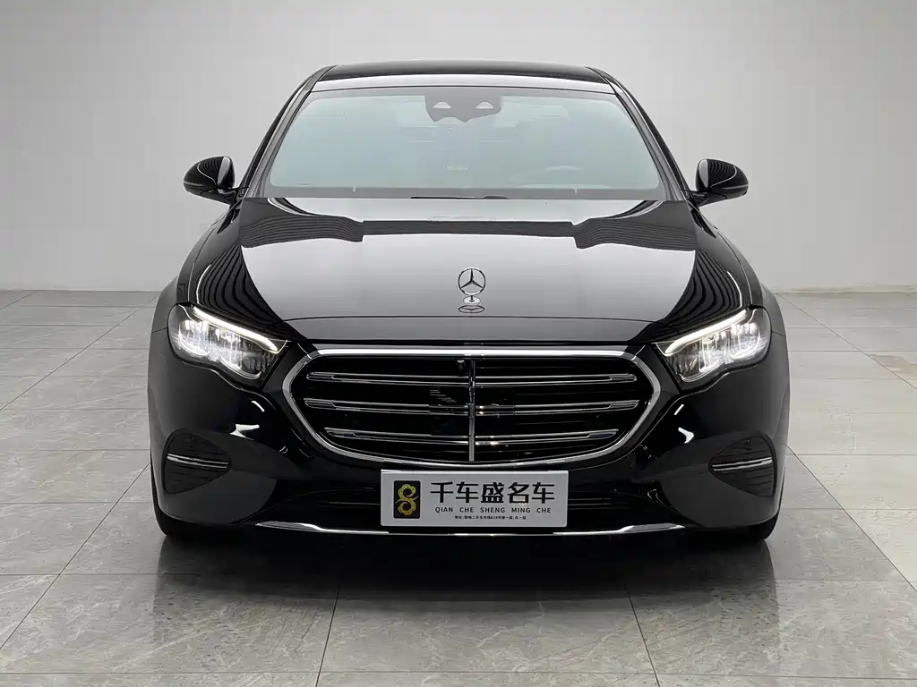 Mercedes-Benz E-Class 2024