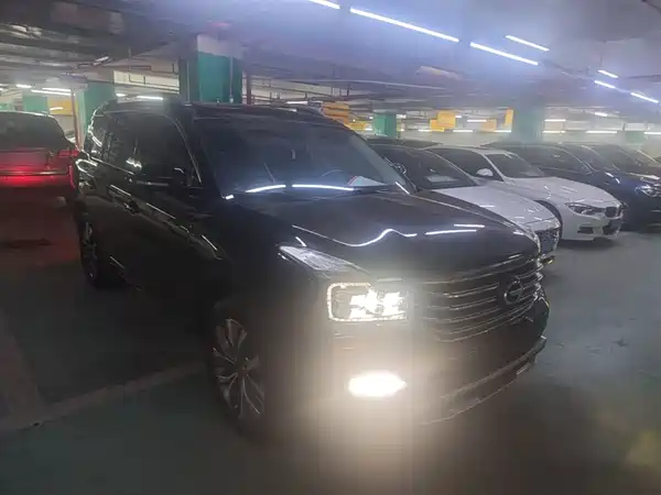 GAC Trumpchi GS8 2017