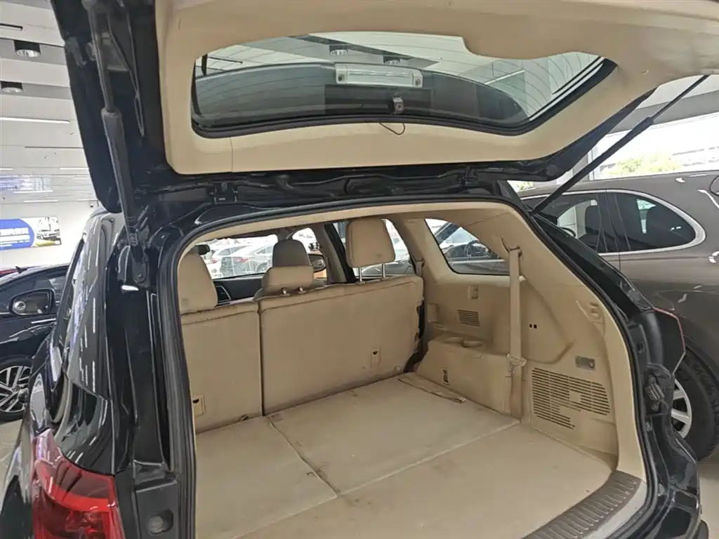 Toyota Highlander 2019 — фото 19