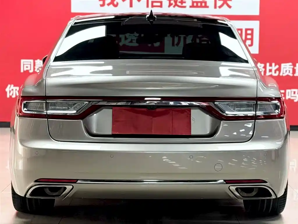 Lincoln Continental 2021 — фото 5