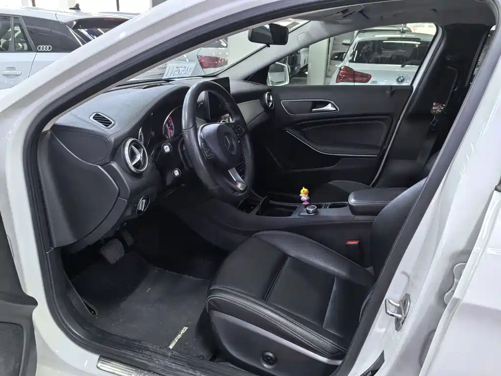 Mercedes-Benz GLA 2016 — фото 7