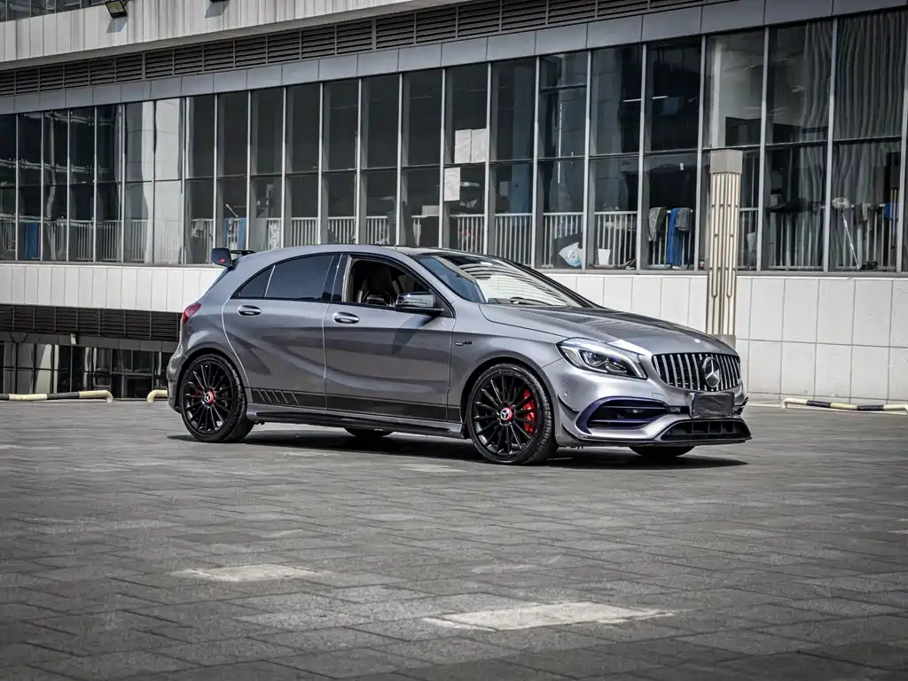 Mercedes-Benz A-Class AMG 2017 — фото 2