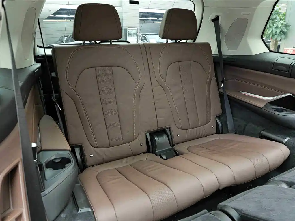 BMW X7 2022 — фото 14