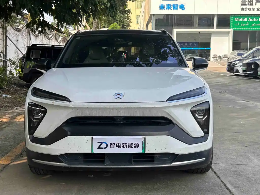 NIO ES6 2020