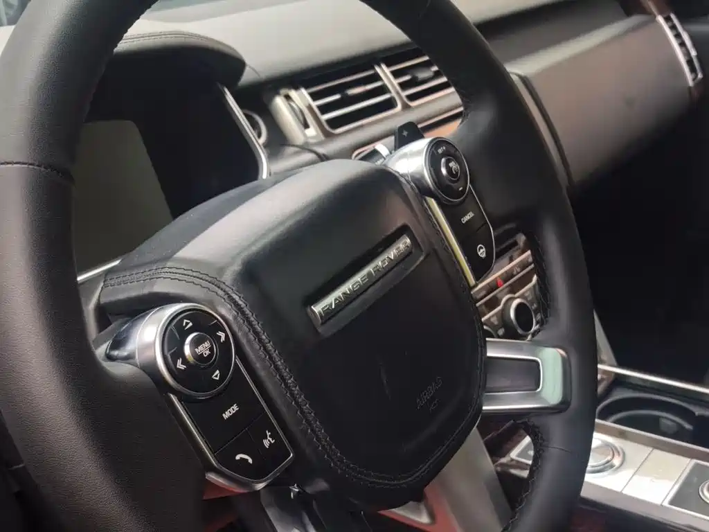 Land Rover Range Rover 2015 — фото 14