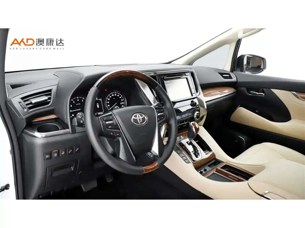 Toyota Alphard 2017 — фото 6