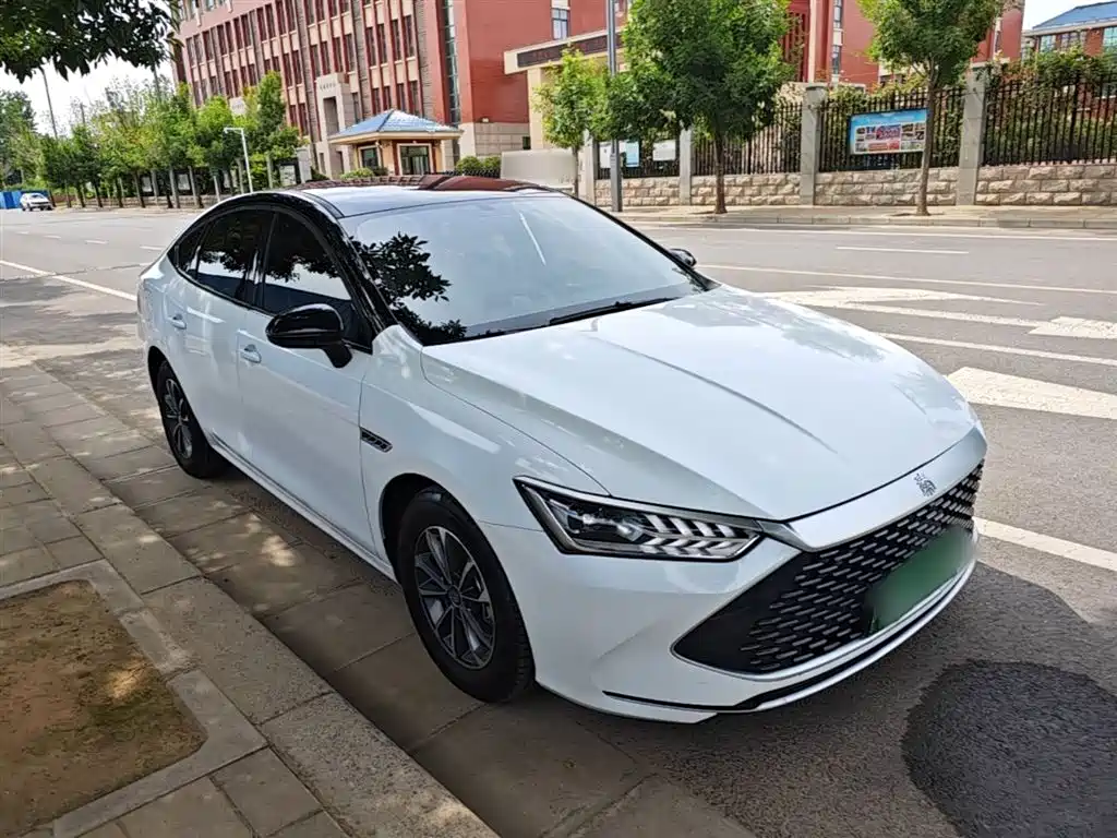 BYD Qin PLUS 2025 — фото 4