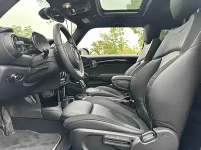 MINI MINI 2023