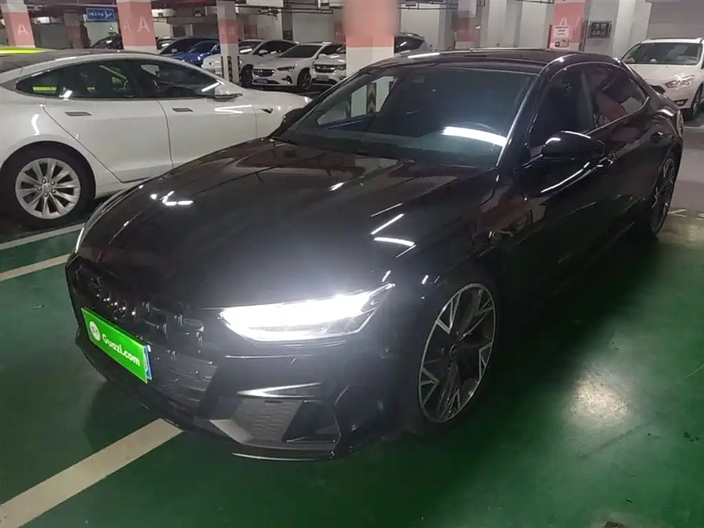 Audi A7L 2023 — фото 2
