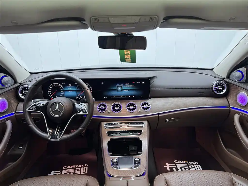 Mercedes-Benz E-Class 2023 — фото 14