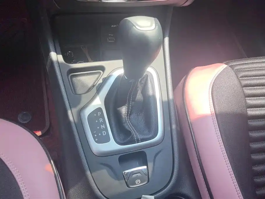 Jeep Cherokee 2021 — фото 16