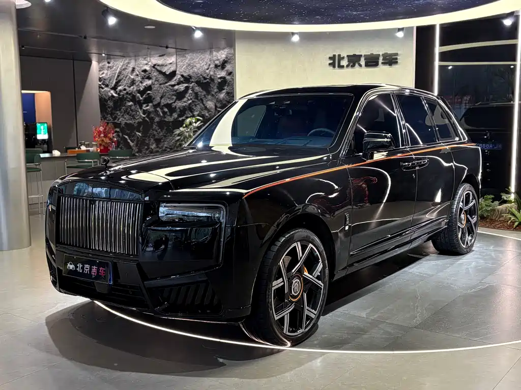 Rolls-Royce Cullinan 2020 — фото 1