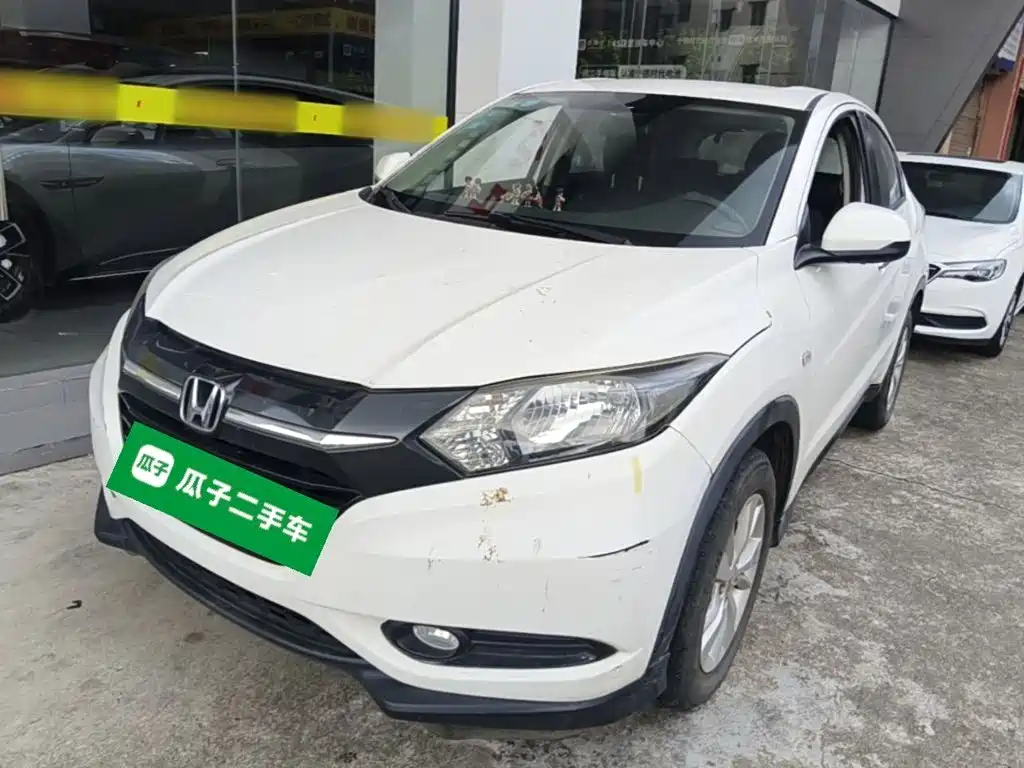 Honda Vezel 2015