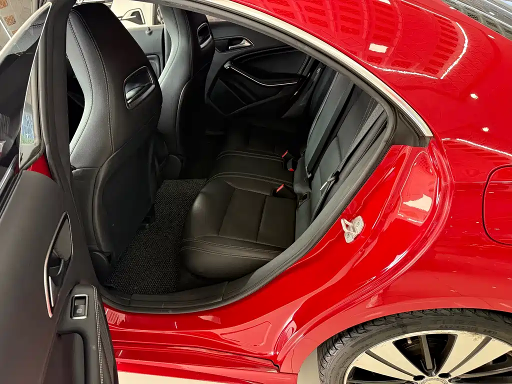 Mercedes-Benz CLA 2017 — фото 10