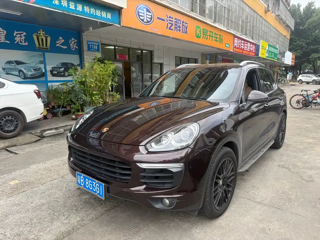 Porsche Cayenne 2015