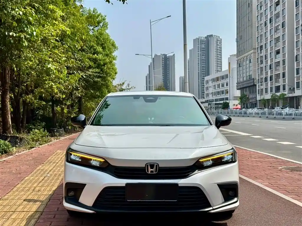 Honda Civic 2022 — фото 2