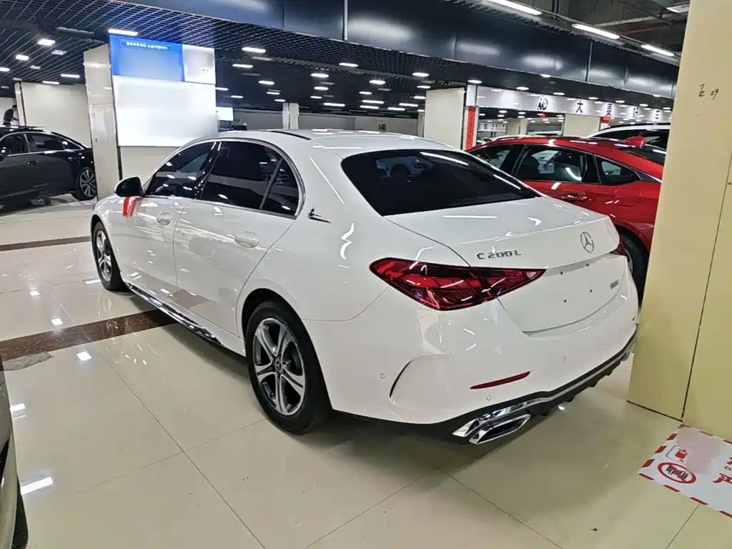 Mercedes-Benz C-Class 2022