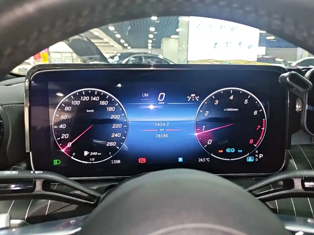 Mercedes-Benz C-Class 2022 — фото 12