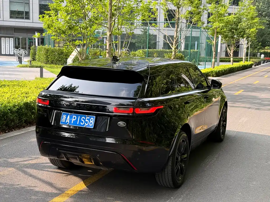 Land Rover Velar 2021 — фото 5