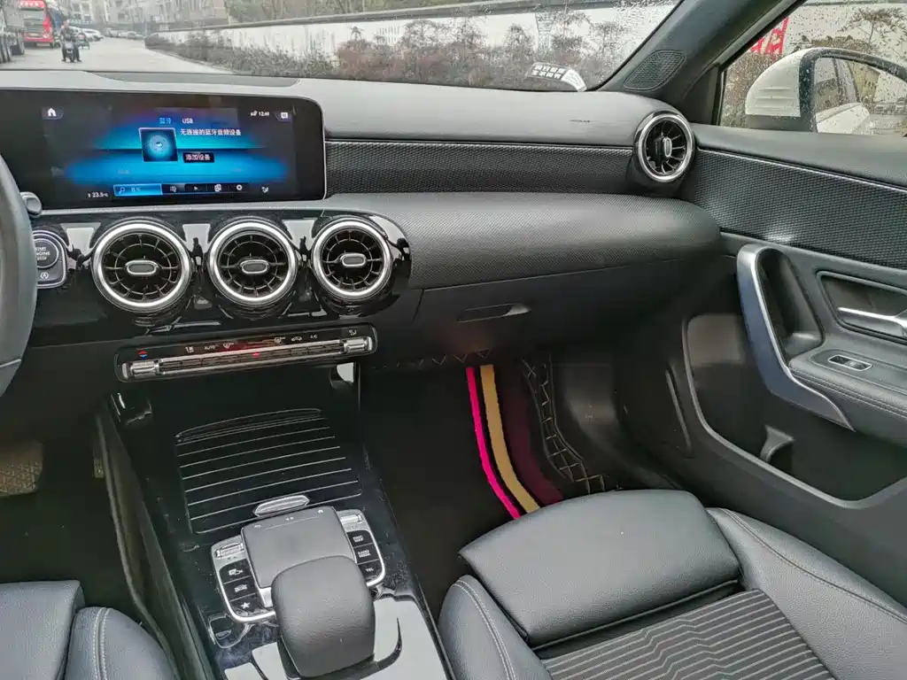 Mercedes-Benz A-Class 2020 — фото 8