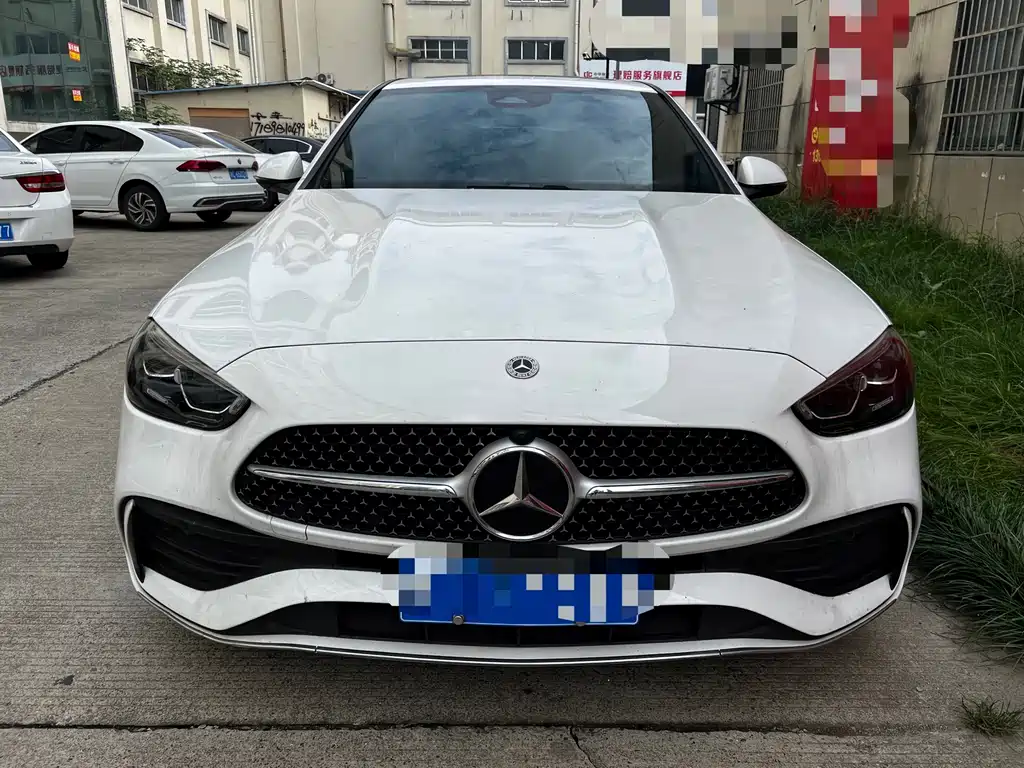 Mercedes-Benz C-Class 2023 — фото 2