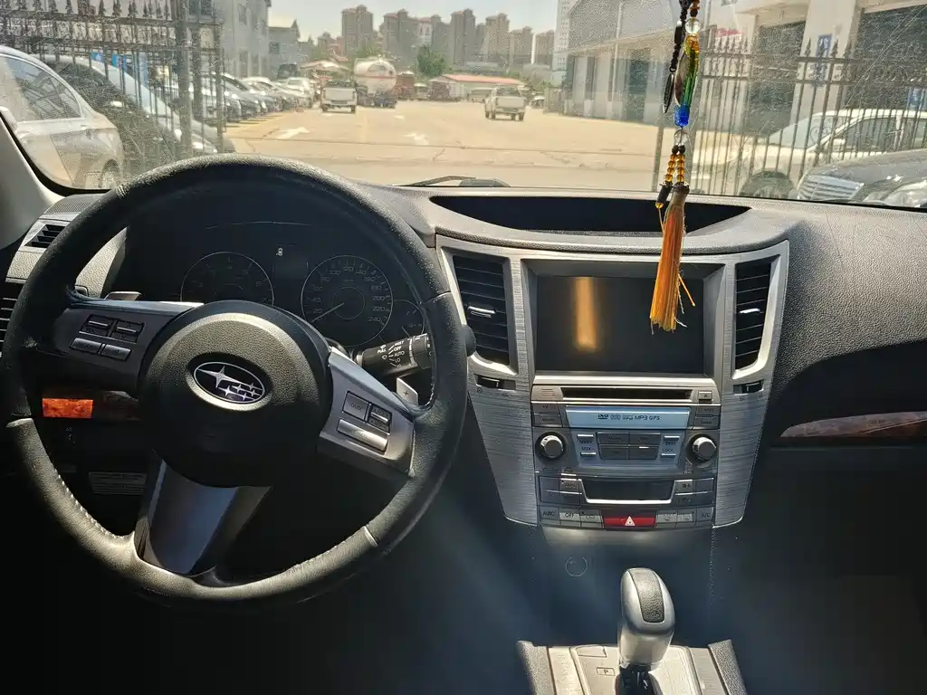 Subaru Outback 2010