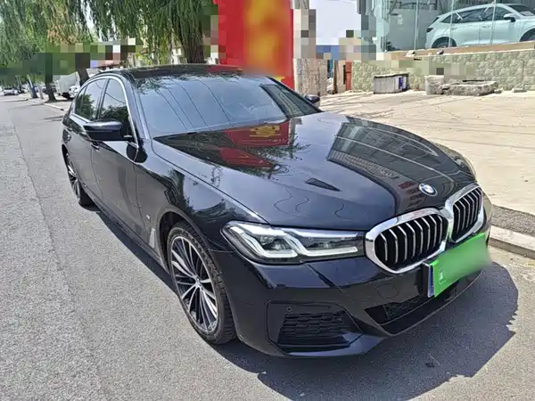 BMW 5 Series 2021