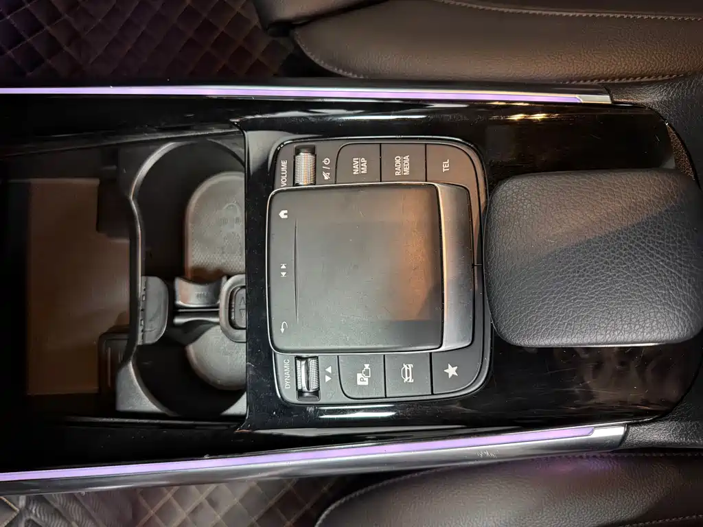 Mercedes-Benz GLA 2022 — фото 14