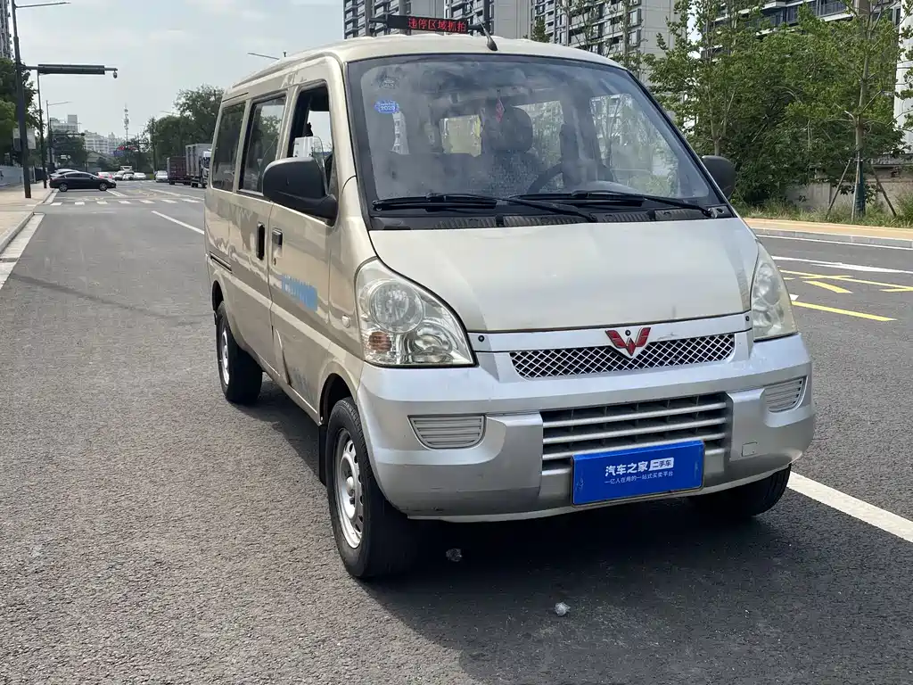 Wuling Rongguang 2015 — фото 3