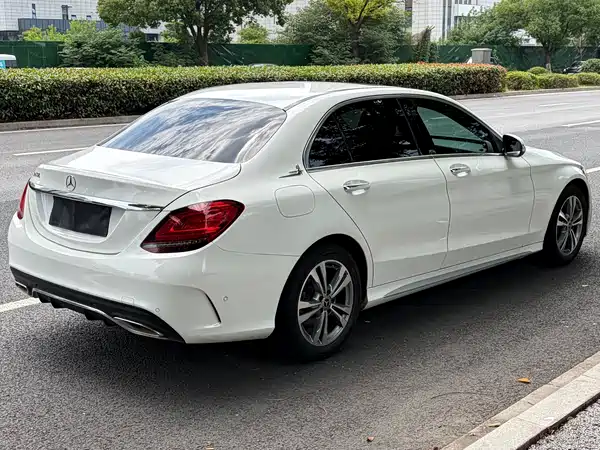 Mercedes-Benz C-Class 2019