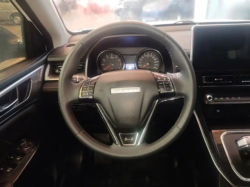 Haval M6 2021 — фото 11