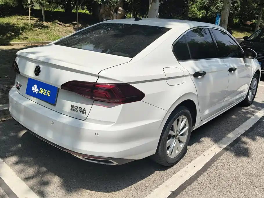 Volkswagen Bora 2021