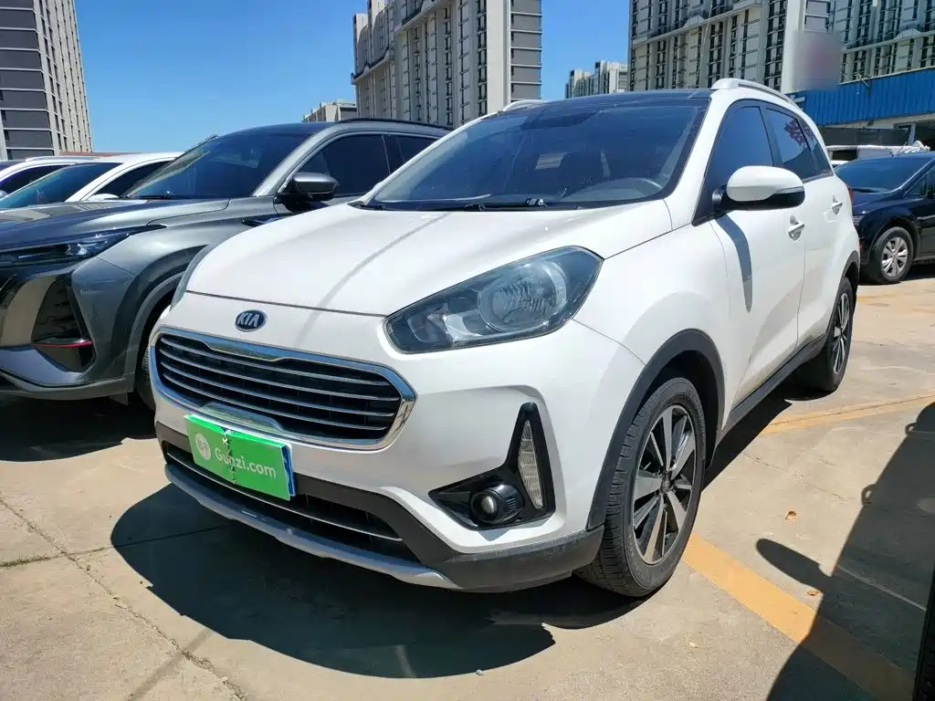 Kia KX3 Proud Running 2017