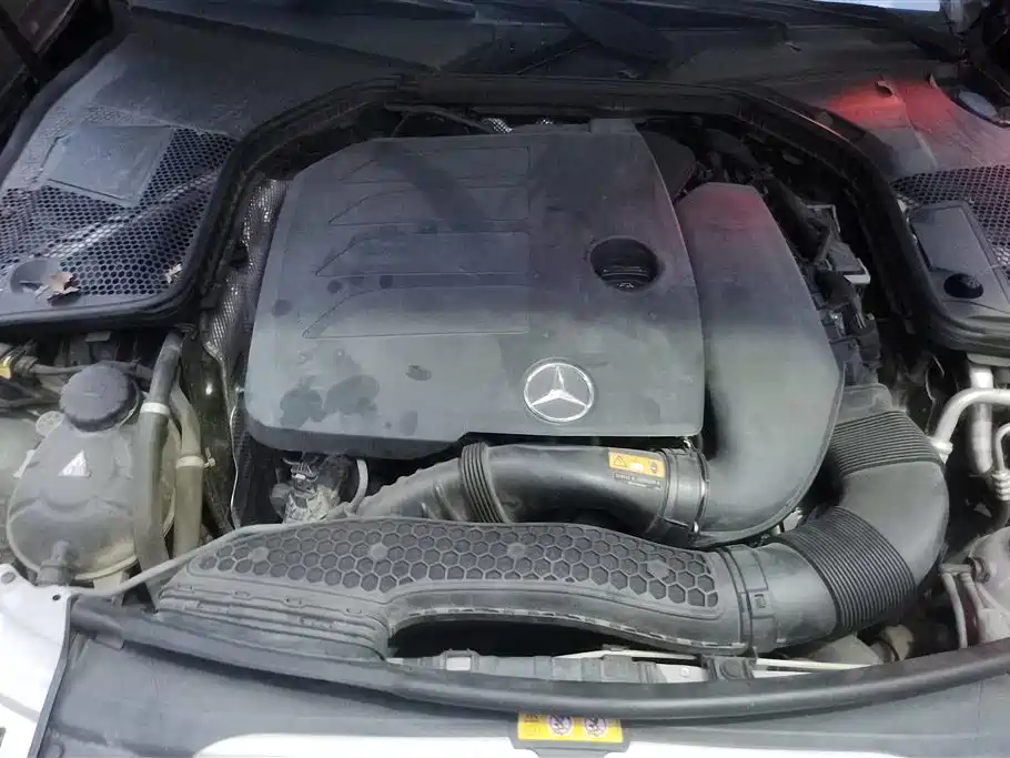 Mercedes-Benz C-Class 2019 — фото 10