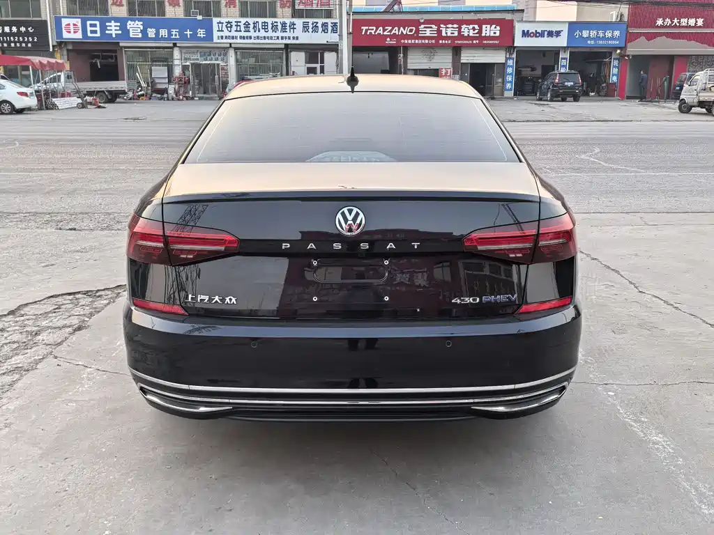 Volkswagen Passat PHEV 2020 — фото 5