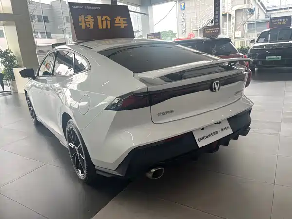 Changan UNI-V 2024