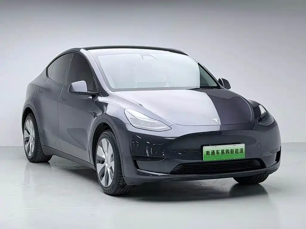Tesla Model Y 2023 — фото 3