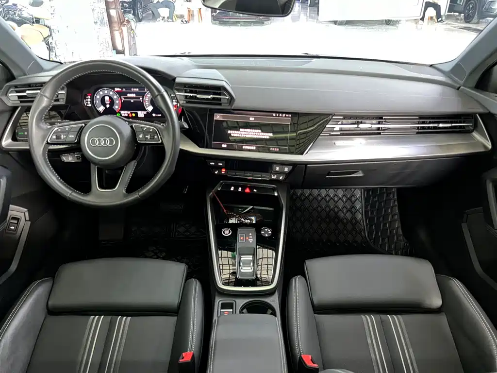Audi A3 2022 — фото 20