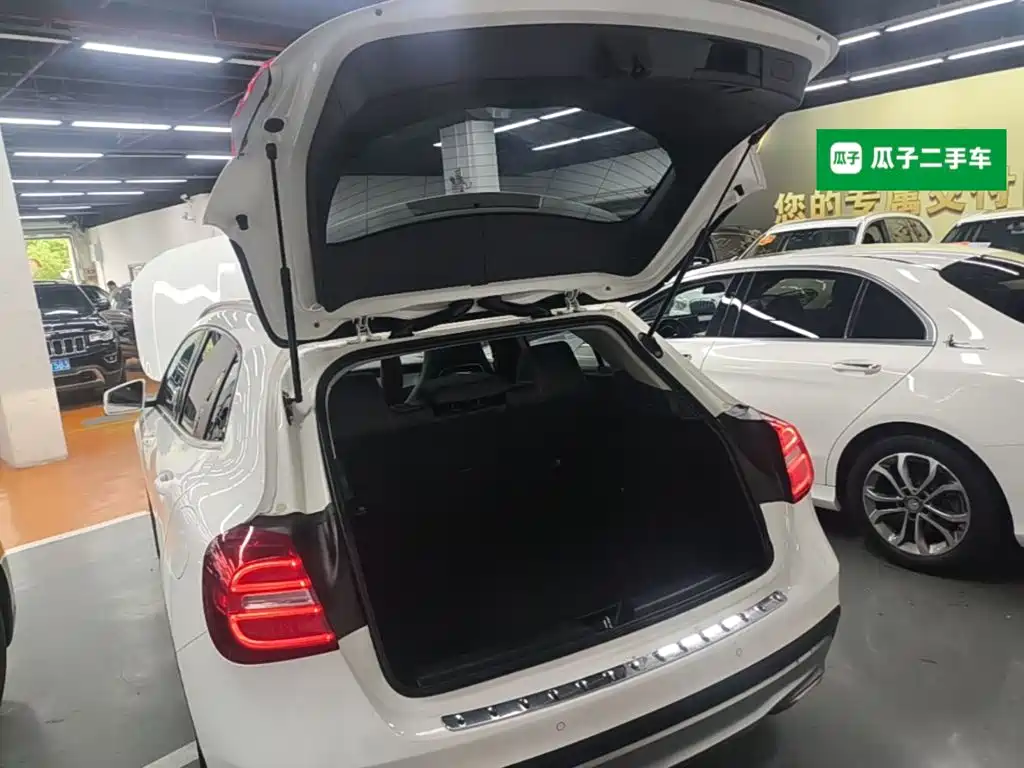 Mercedes-Benz GLA 2015 — фото 19