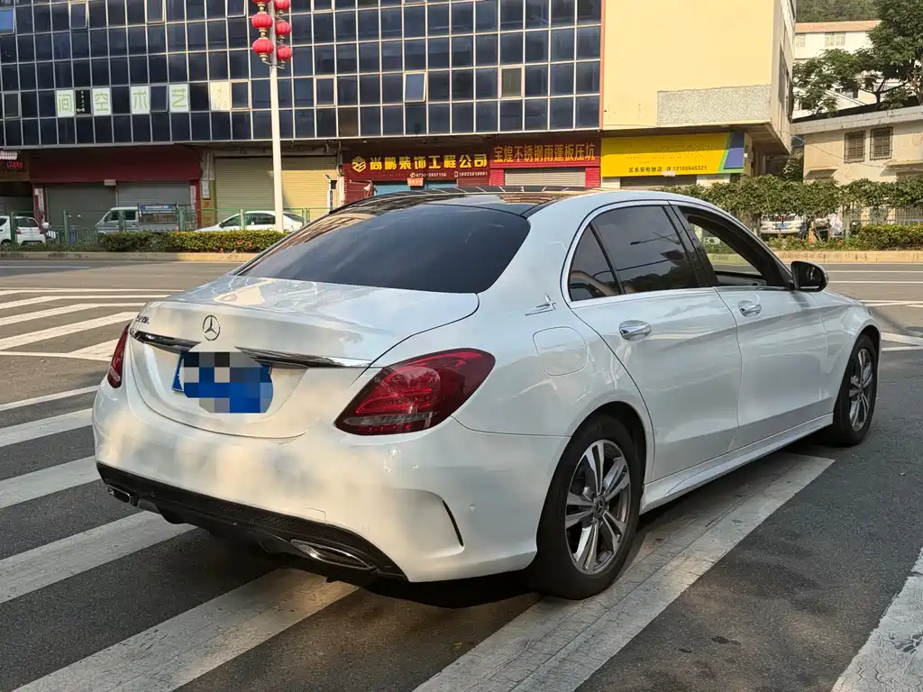 Mercedes-Benz C-Class 2018 — фото 4