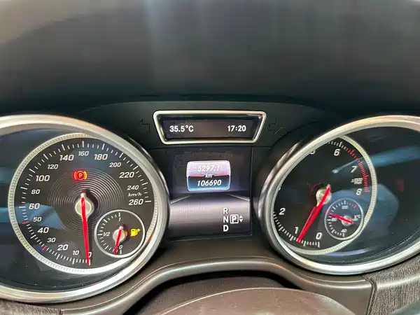 Mercedes-Benz GLE 2015