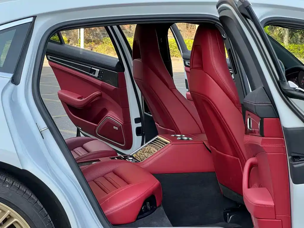 Porsche Panamera 2022 — фото 13