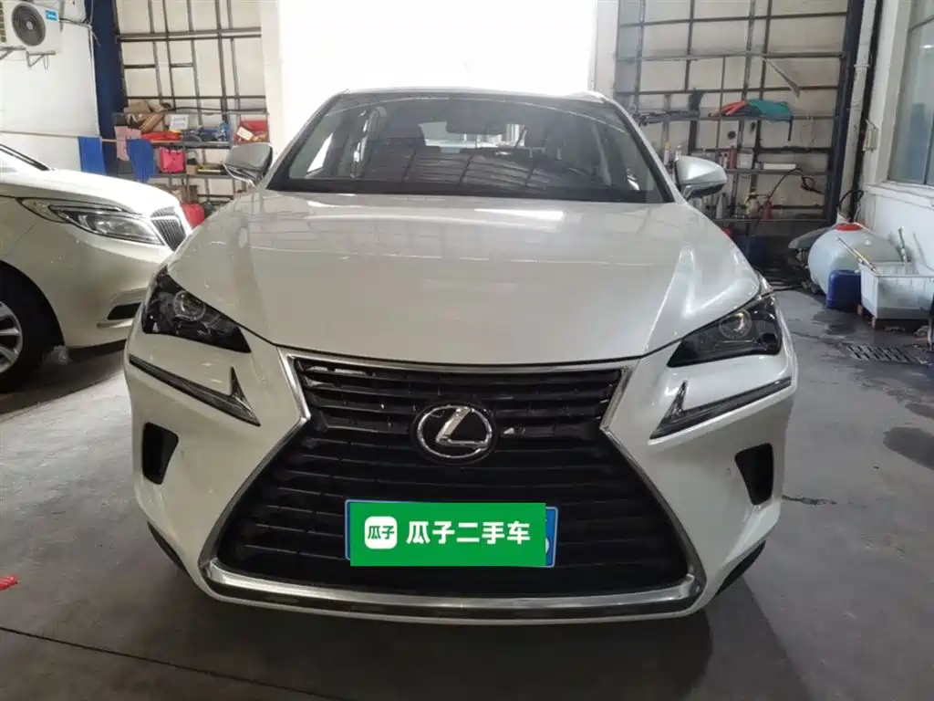 Lexus NX 2021 — фото 3