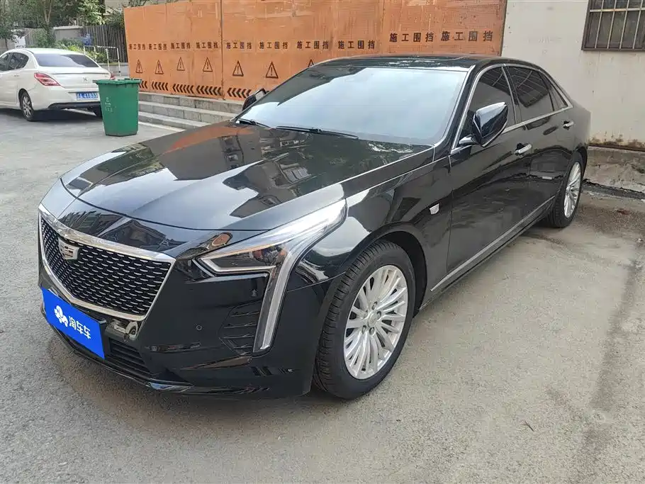 Cadillac CT6 2022